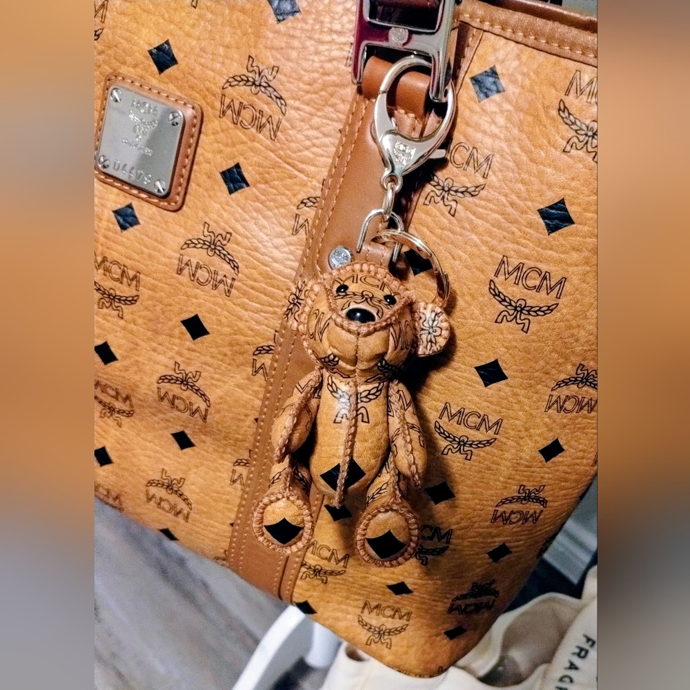 MCM Bear Bag Charm Cognac - Picture 7 of 10
